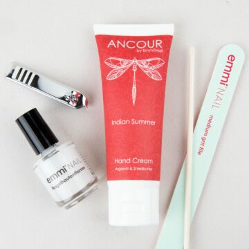 Nail care set for men